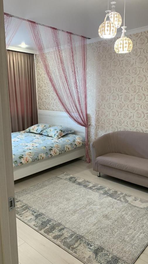 1 Комнатная Квартира อัสตานา ภายนอก รูปภาพ