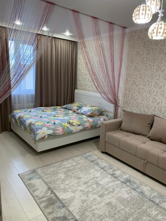 1 Комнатная Квартира อัสตานา ภายนอก รูปภาพ